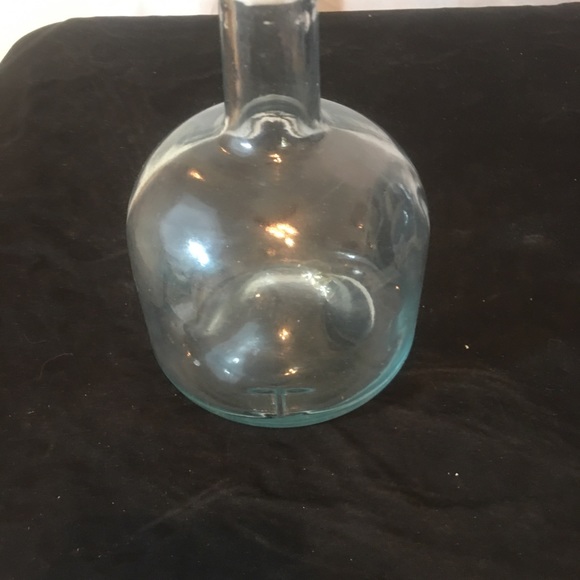 Vtg Wine Carafe Clear Glass Vase 7” Tall 5” Wide - Picture 2 of 7